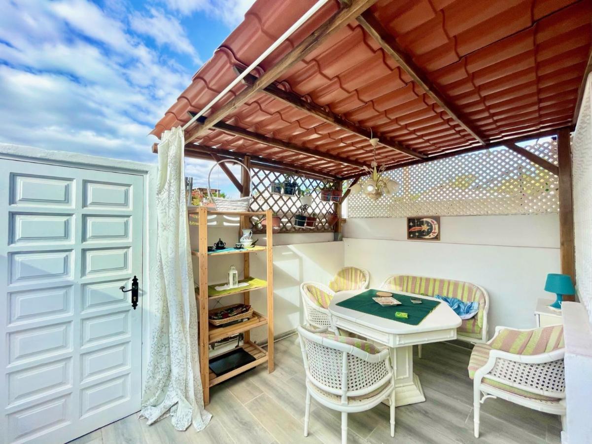 Cozy Bungalow Costa Del Silencio Exterior photo